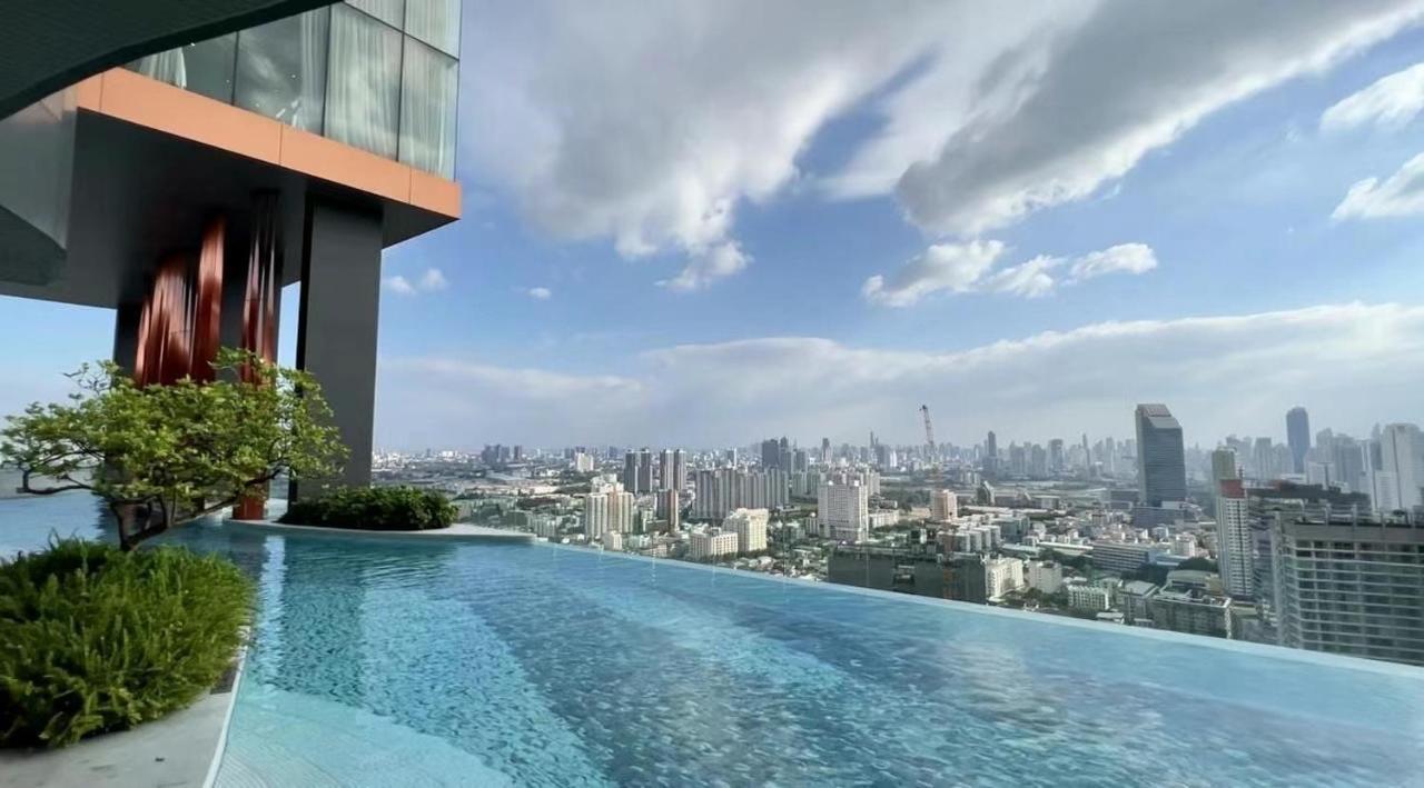 Xt Huaikhwang Bangkok
